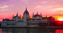 image of Hungarian parliament building at dusk
